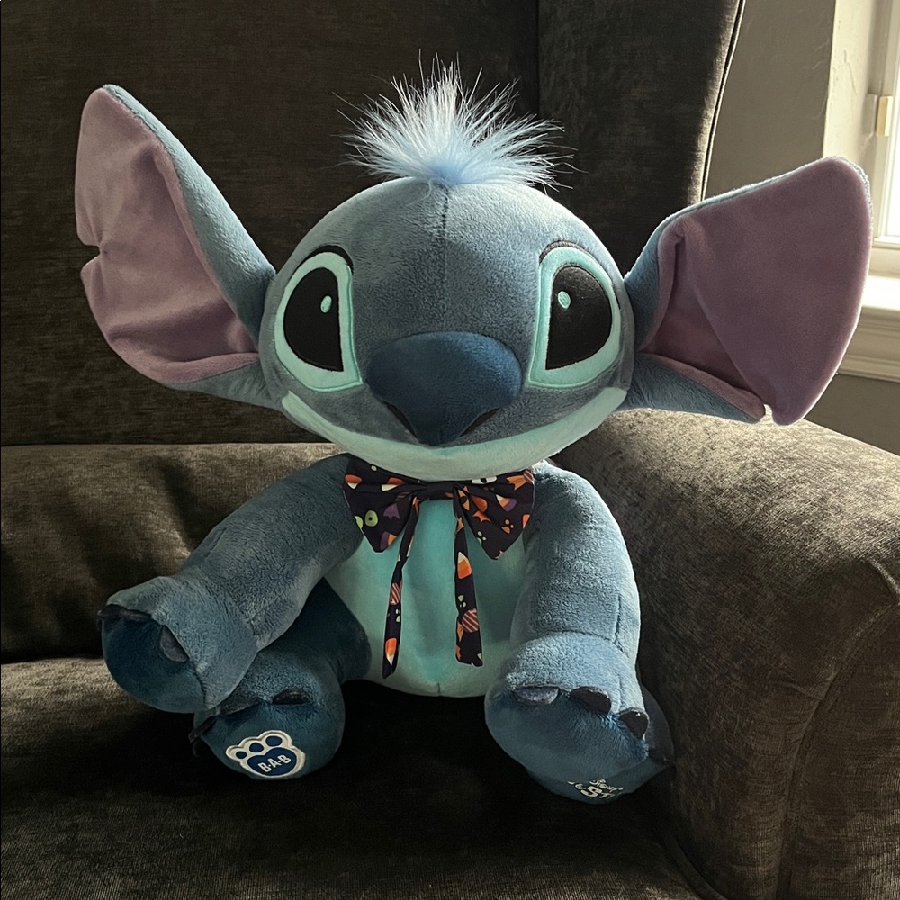 Disney Lilo & Stitch Build a Bear Disney Stitch + Halloween Bow Tie & Recording